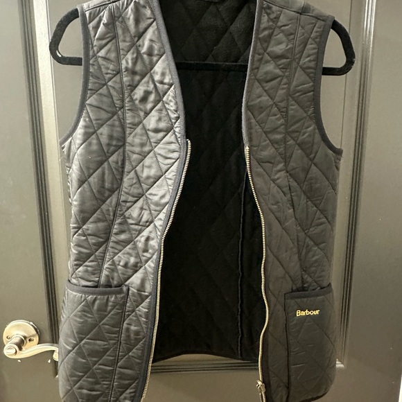 Barbour Black Quilted Vest - Picture 2 of 3